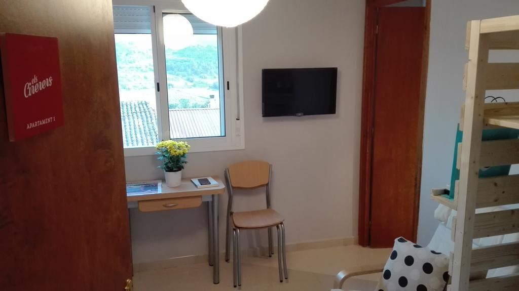 Apartaments Els Temporers Corbera Экстерьер фото