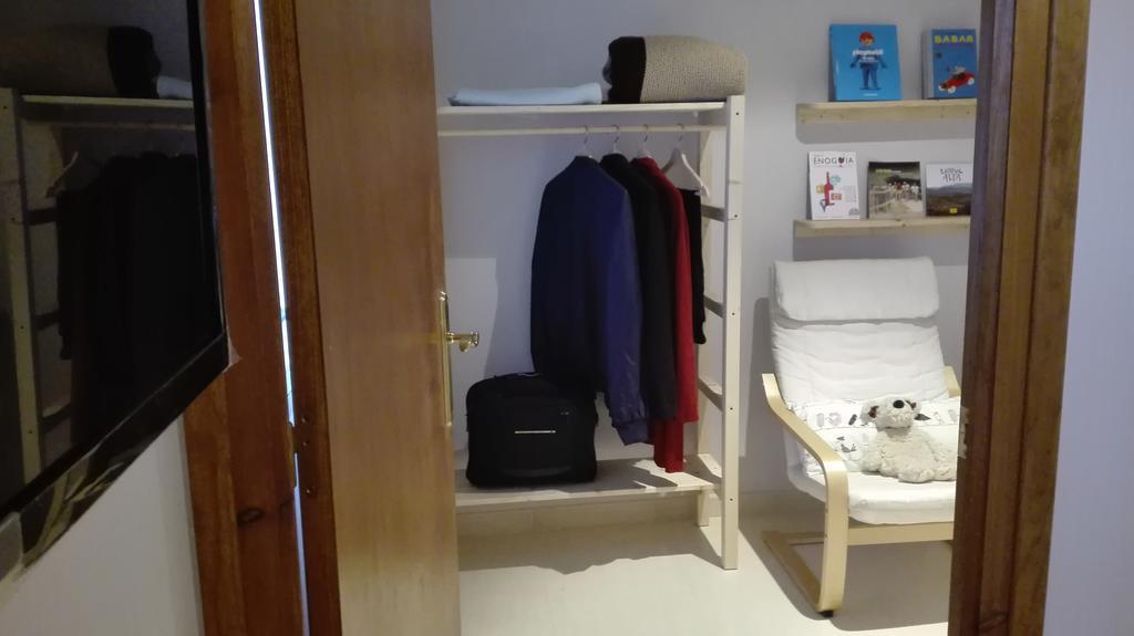 Apartaments Els Temporers Corbera Экстерьер фото