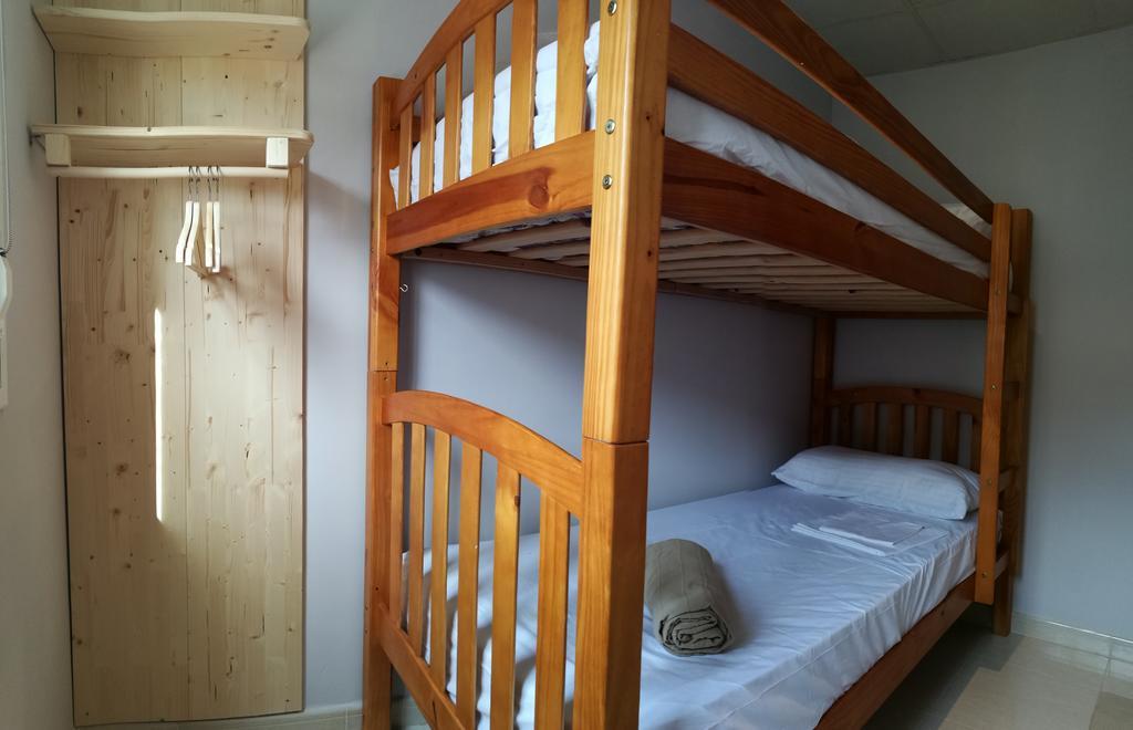 Apartaments Els Temporers Corbera Экстерьер фото