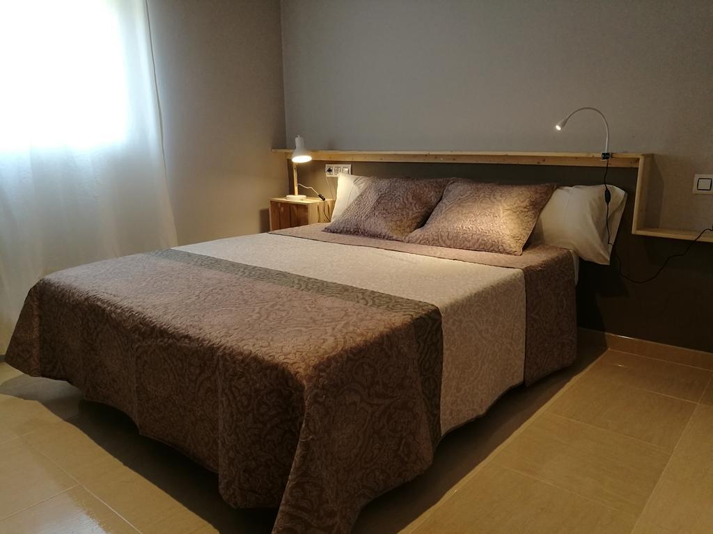 Apartaments Els Temporers Corbera Экстерьер фото
