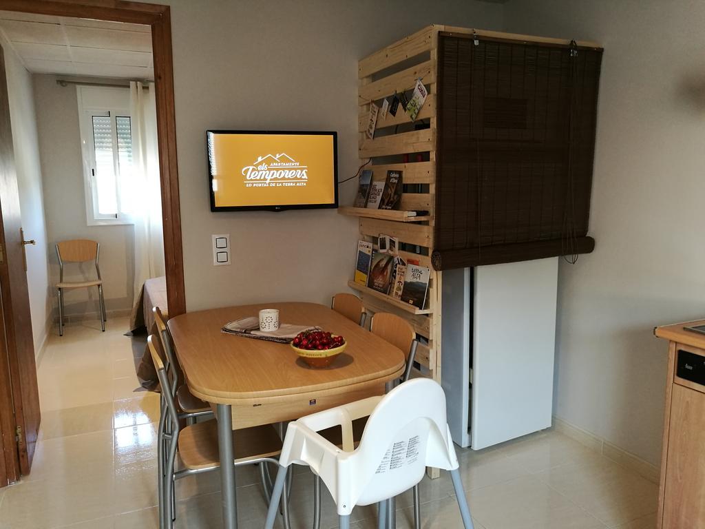 Apartaments Els Temporers Corbera Экстерьер фото